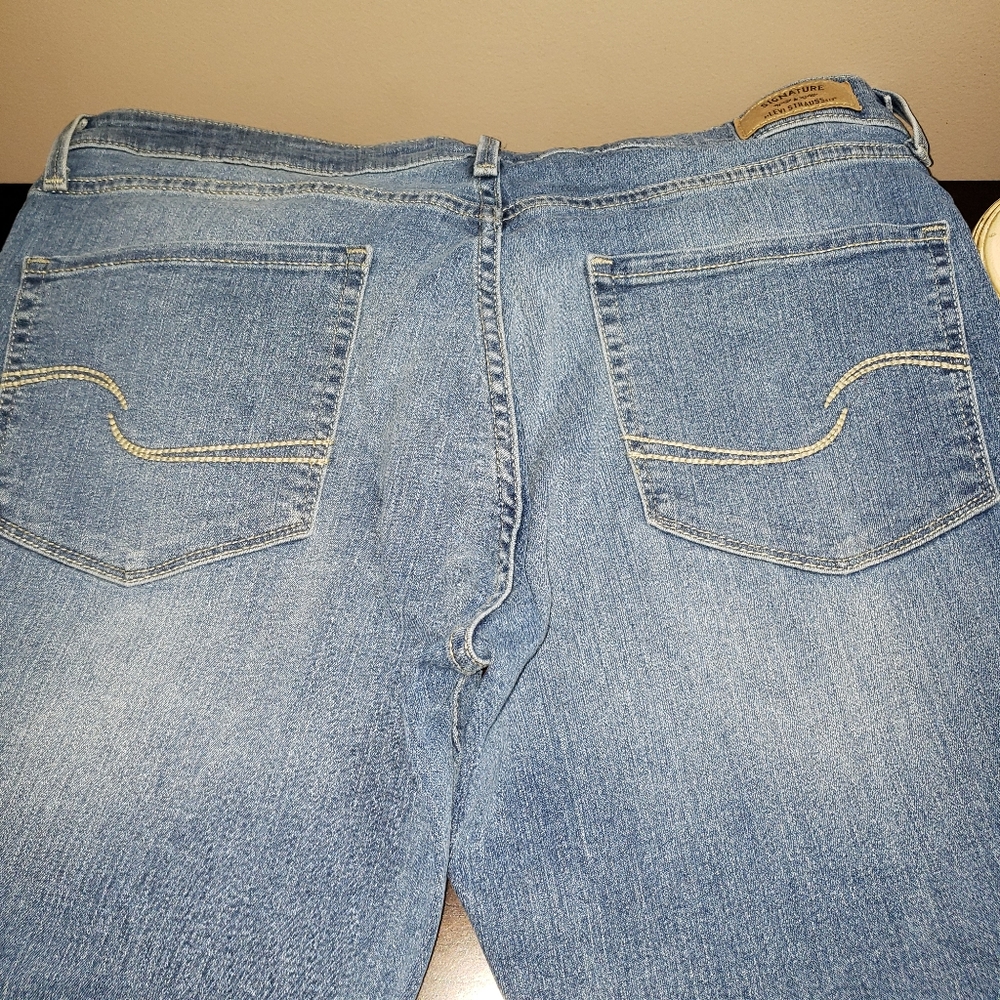 Levi Straus Signature jeans